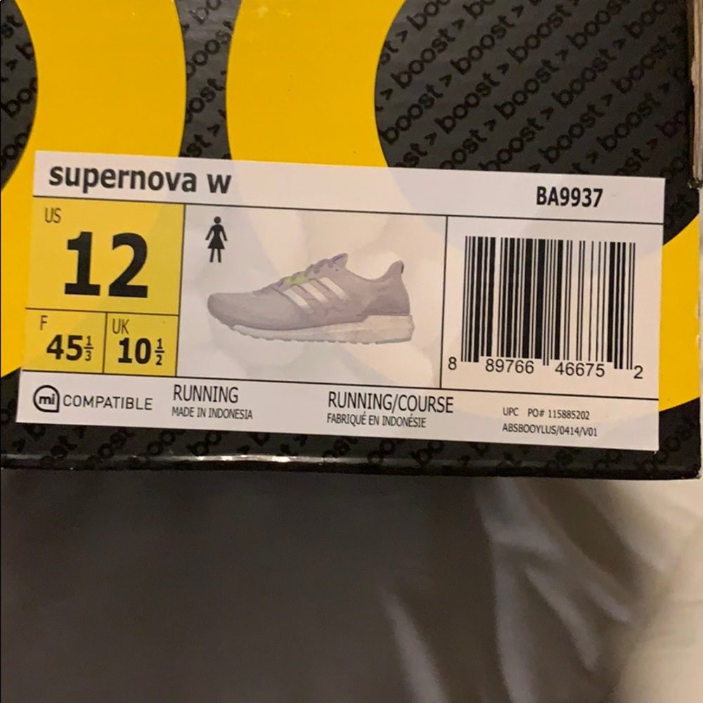 Adidas supernova women’s size 12 running shoes